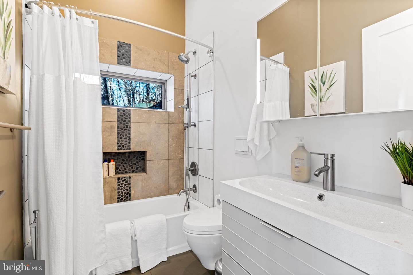 1840 Shore Drive photo 65