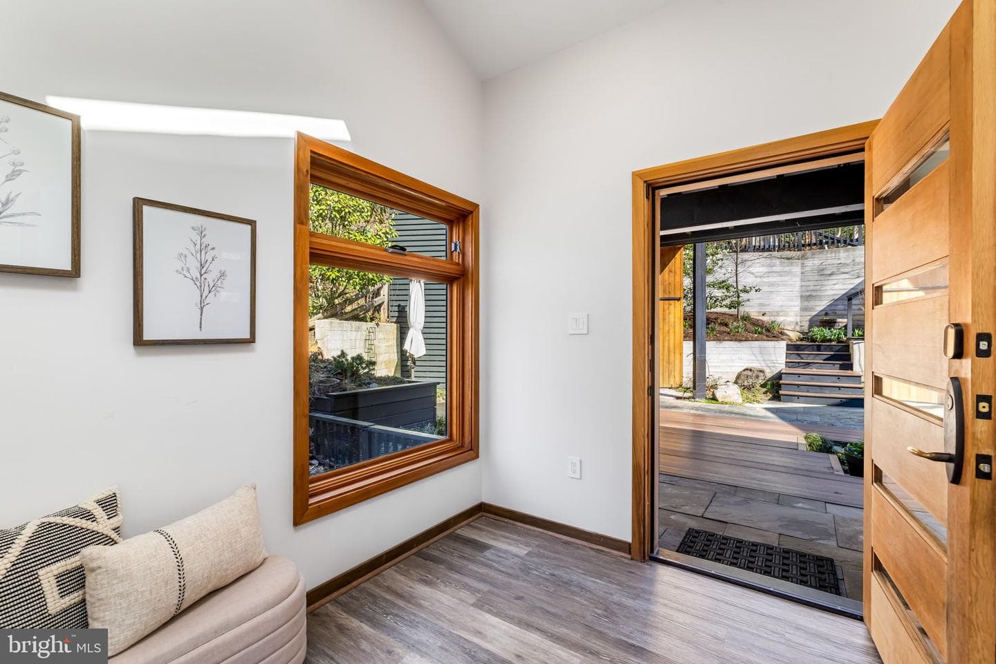 1840 Shore Drive photo 7
