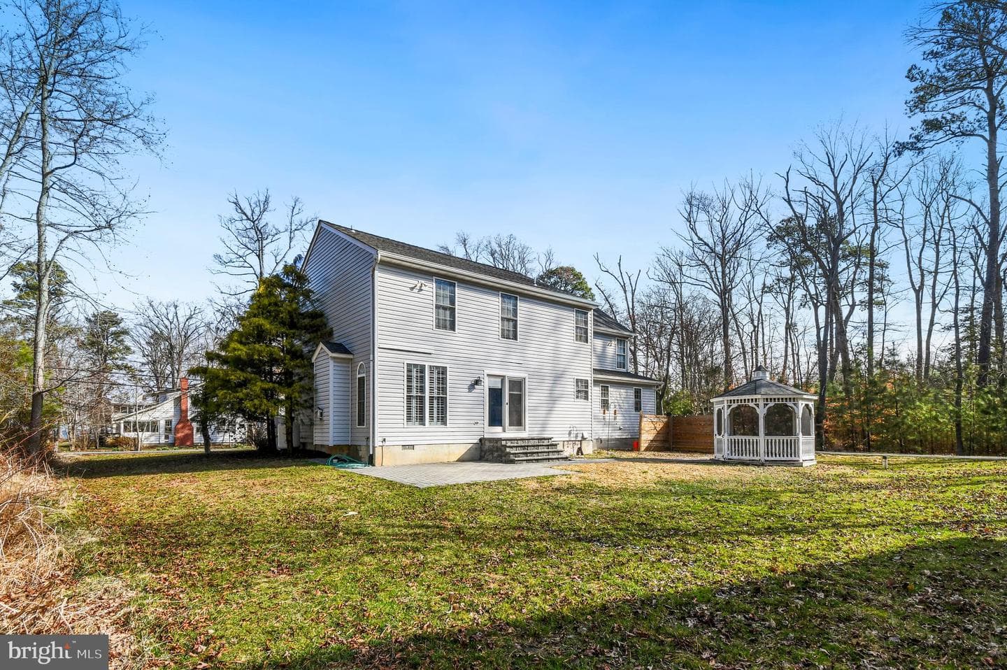 715 Walnut Avenue photo 34