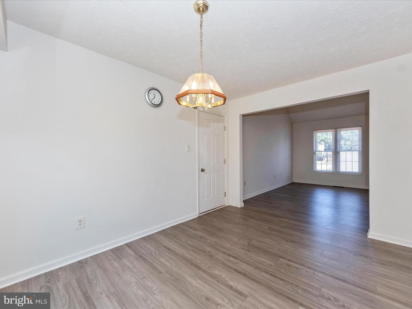 724 Sunnyfield Lane photo 23
