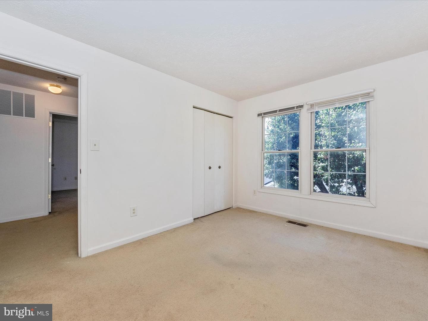 724 Sunnyfield Lane photo 39