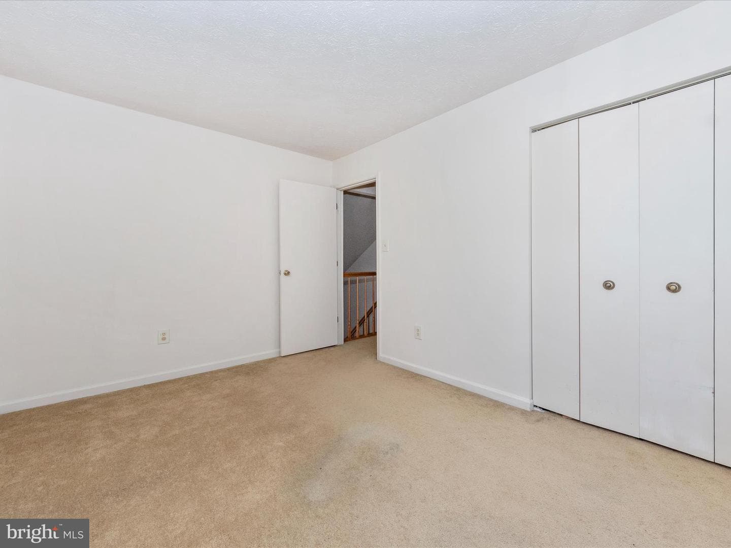 724 Sunnyfield Lane photo 40