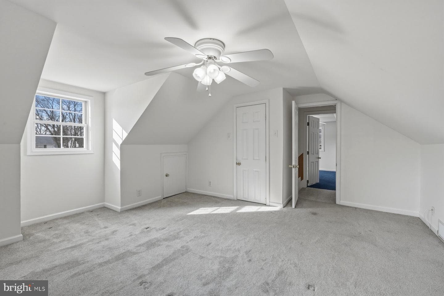 1003 Lee Road photo 30
