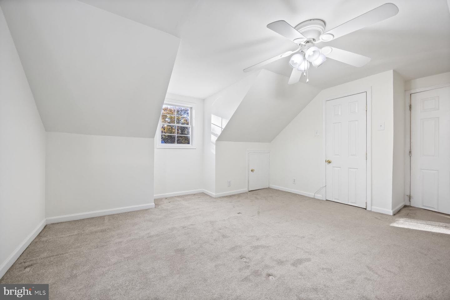 1003 Lee Road photo 32