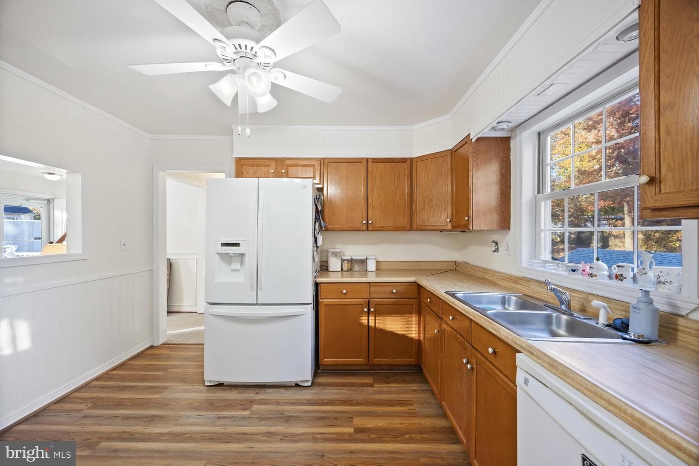 1003 Lee Road photo 7