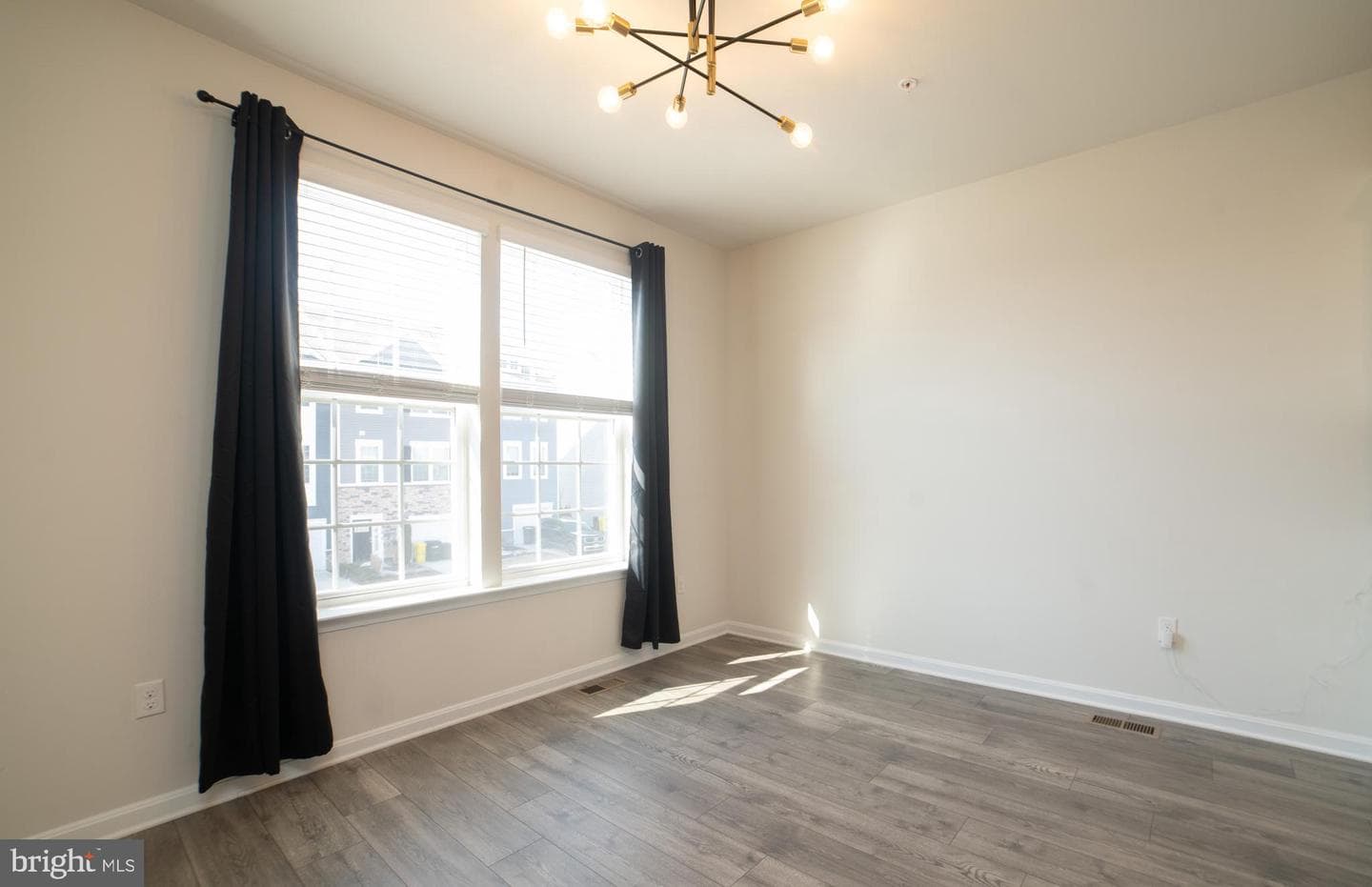 1823 Kellington Court photo 10