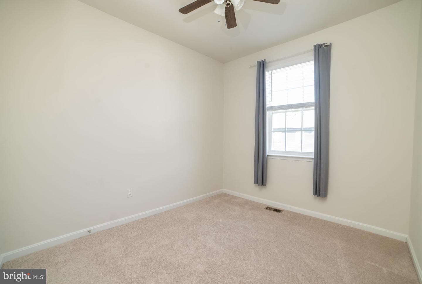 1823 Kellington Court photo 18