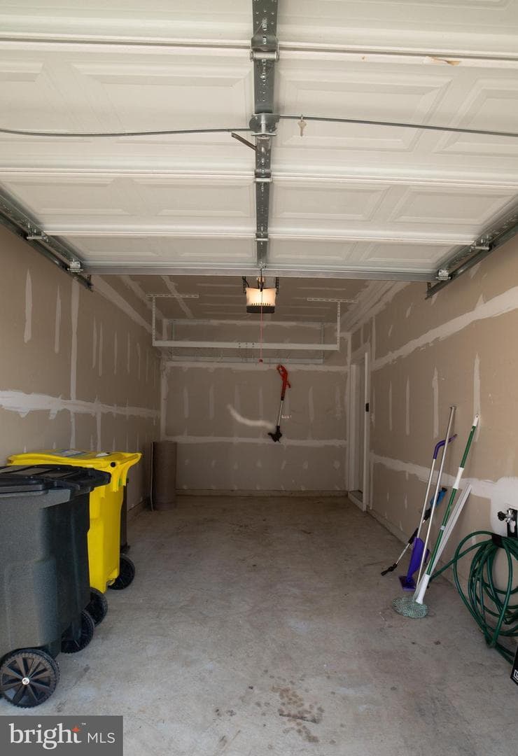 1823 Kellington Court photo 24