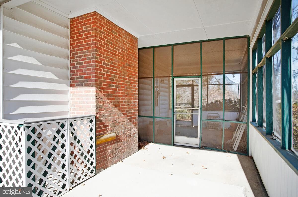 612 Fairmount Road photo 32