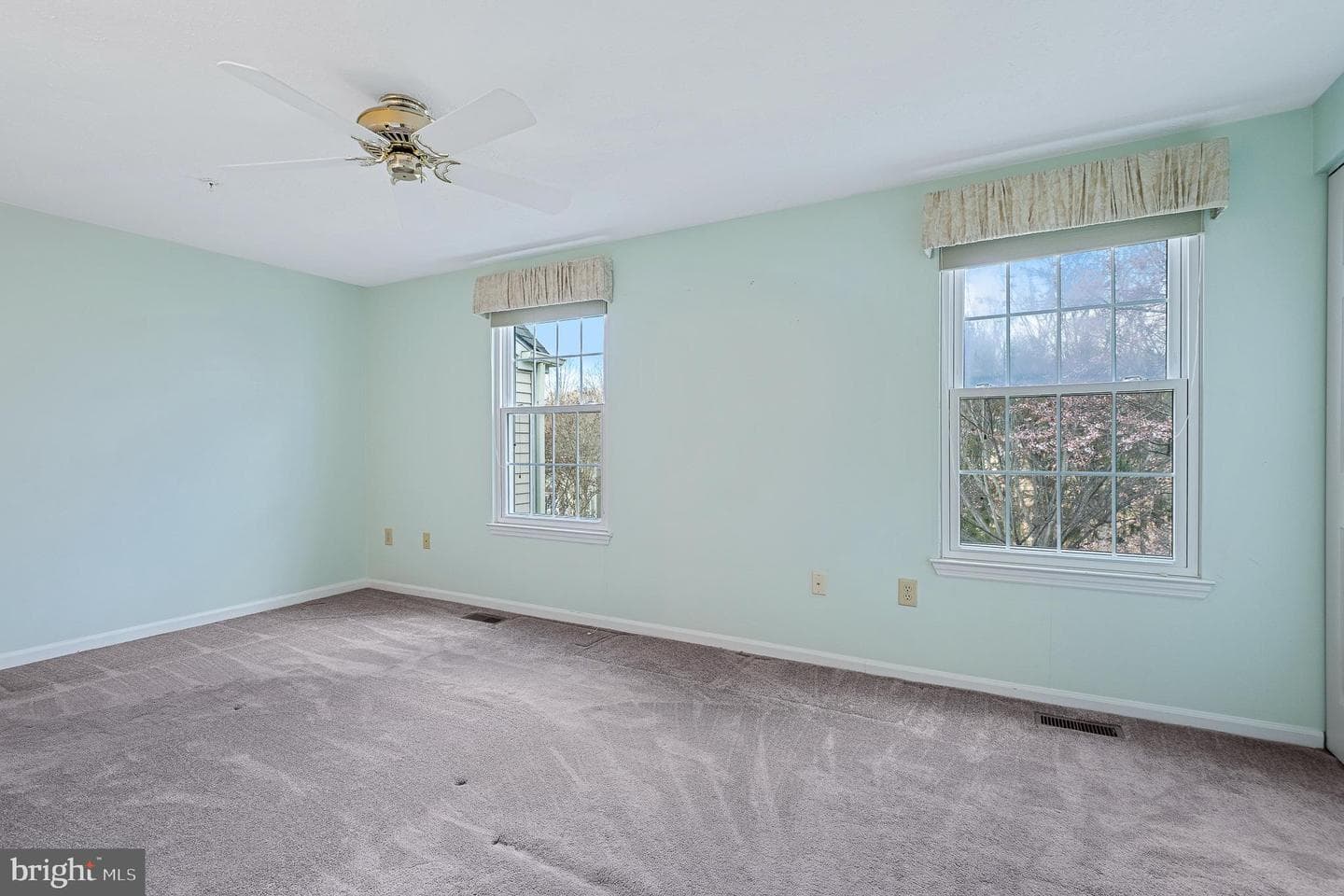 1221 Seminole Drive photo 19