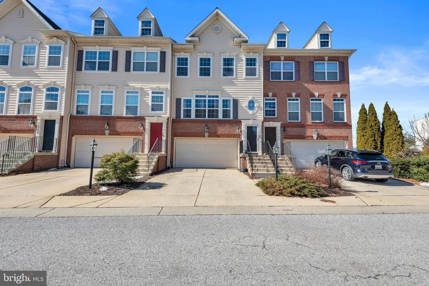 7044 Ingrahm Drive photo 3