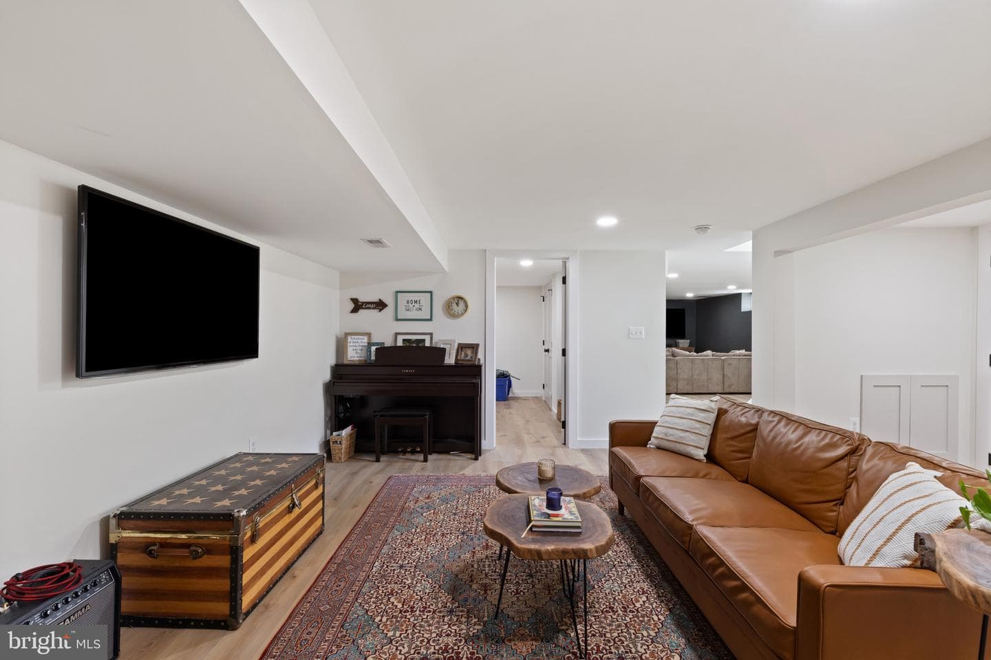 51 Hill Road photo 28