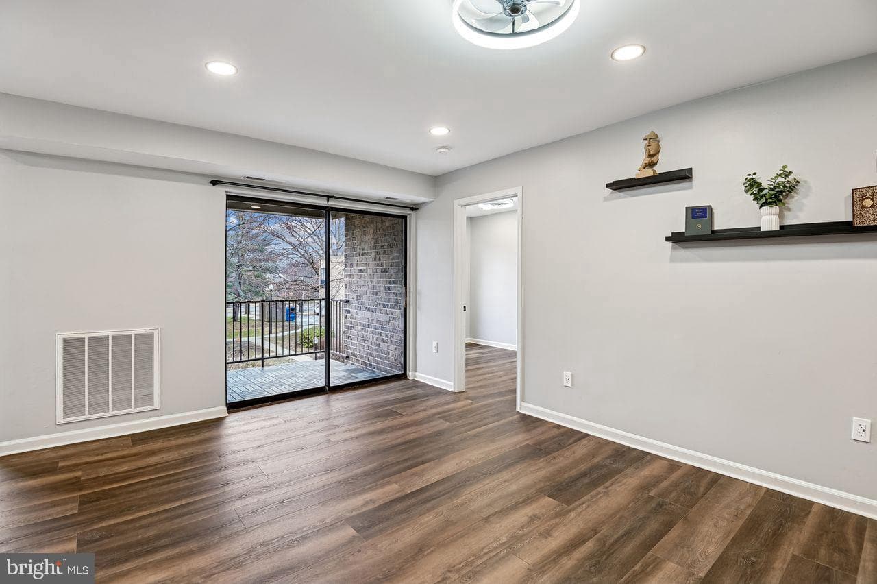 19 Silverwood Circle #11 photo 5