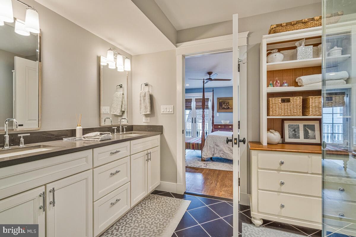 400 Chesapeake Avenue #2-101 photo 19