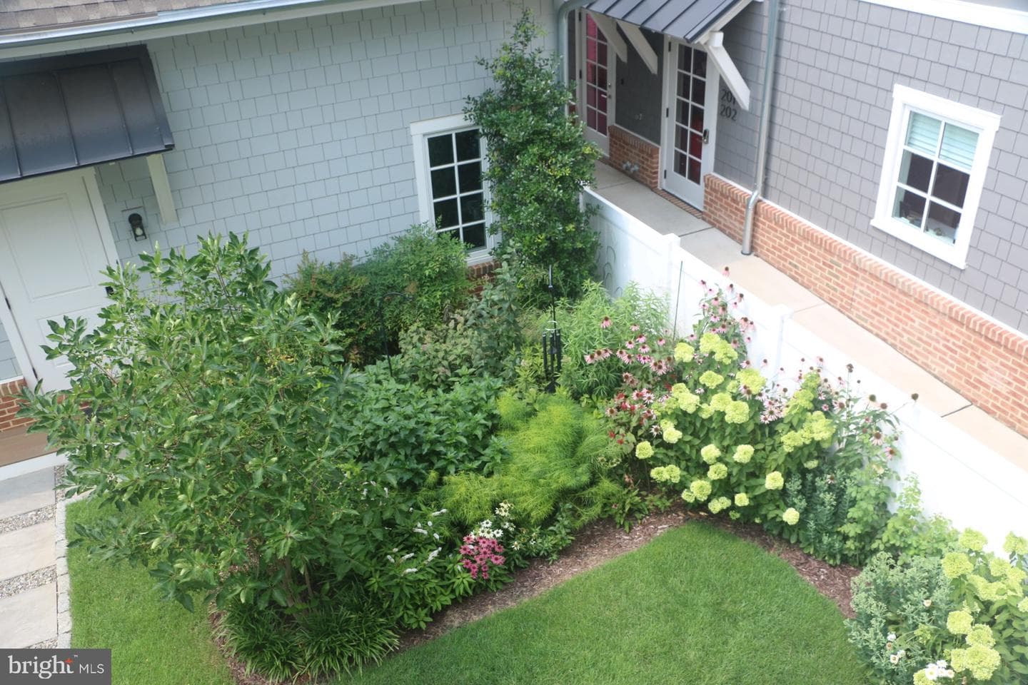 400 Chesapeake Avenue #2-101 photo 40