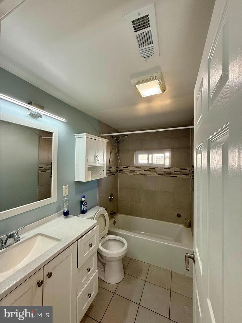 249 Jaguar Drive photo 16