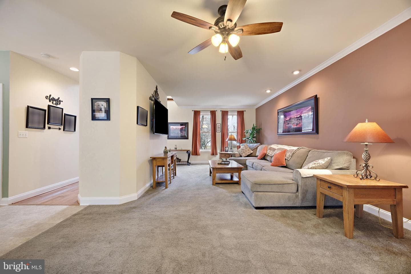 415 Metropolitan Boulevard photo 10