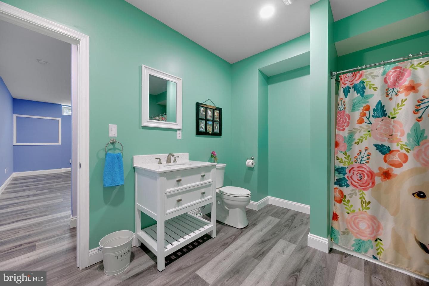 415 Metropolitan Boulevard photo 41