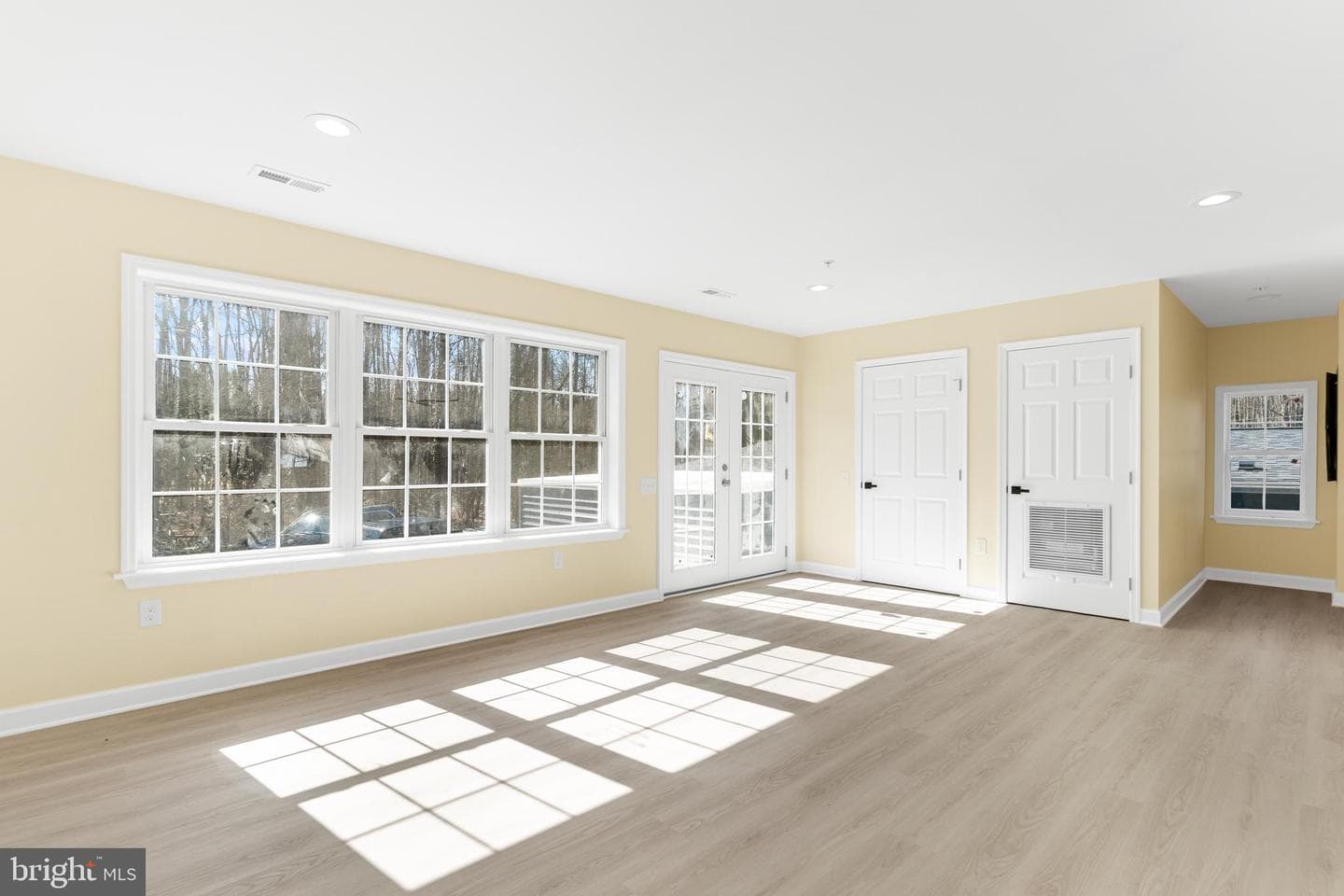 1349 Yorktown Road photo 28