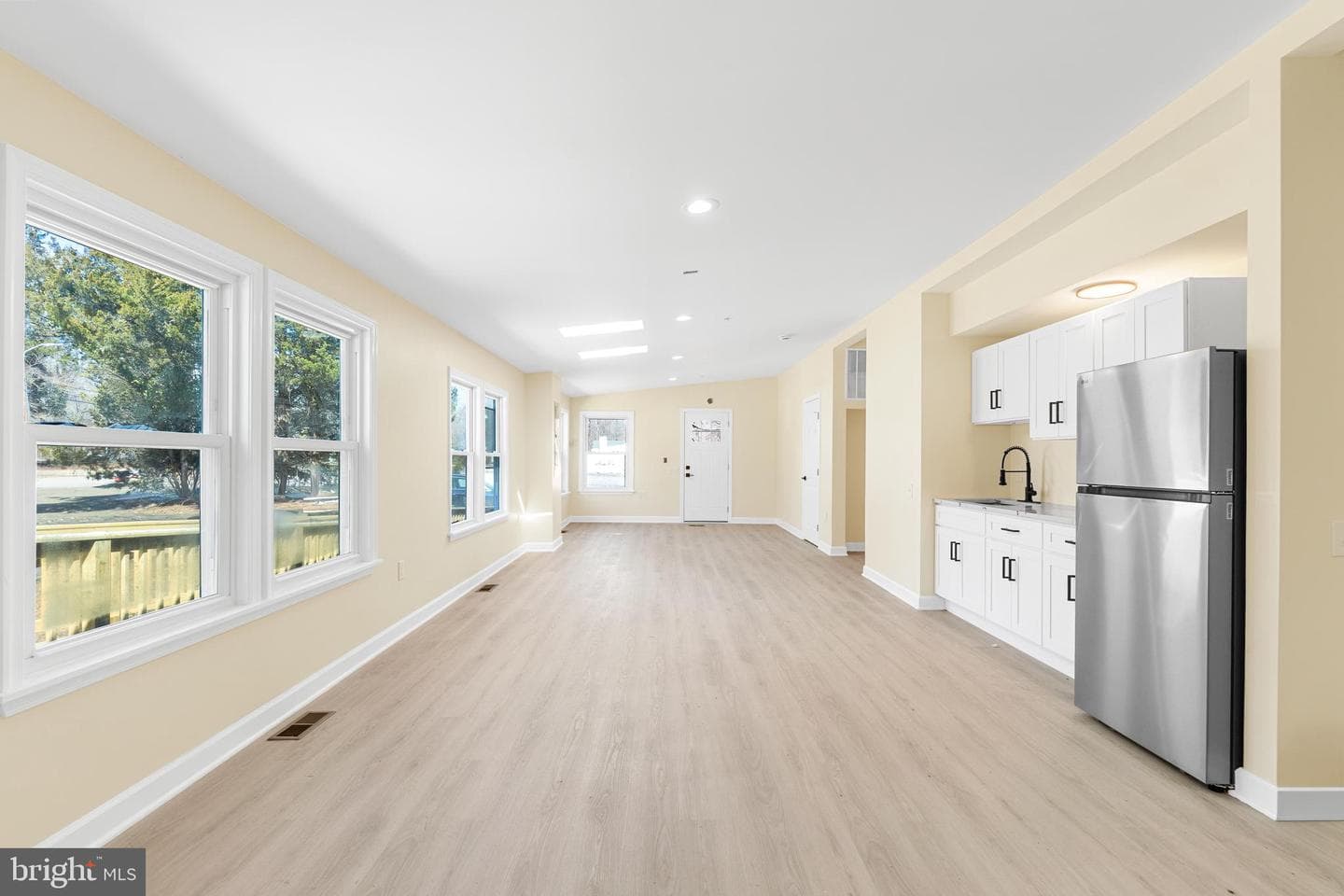 1349 Yorktown Road photo 5