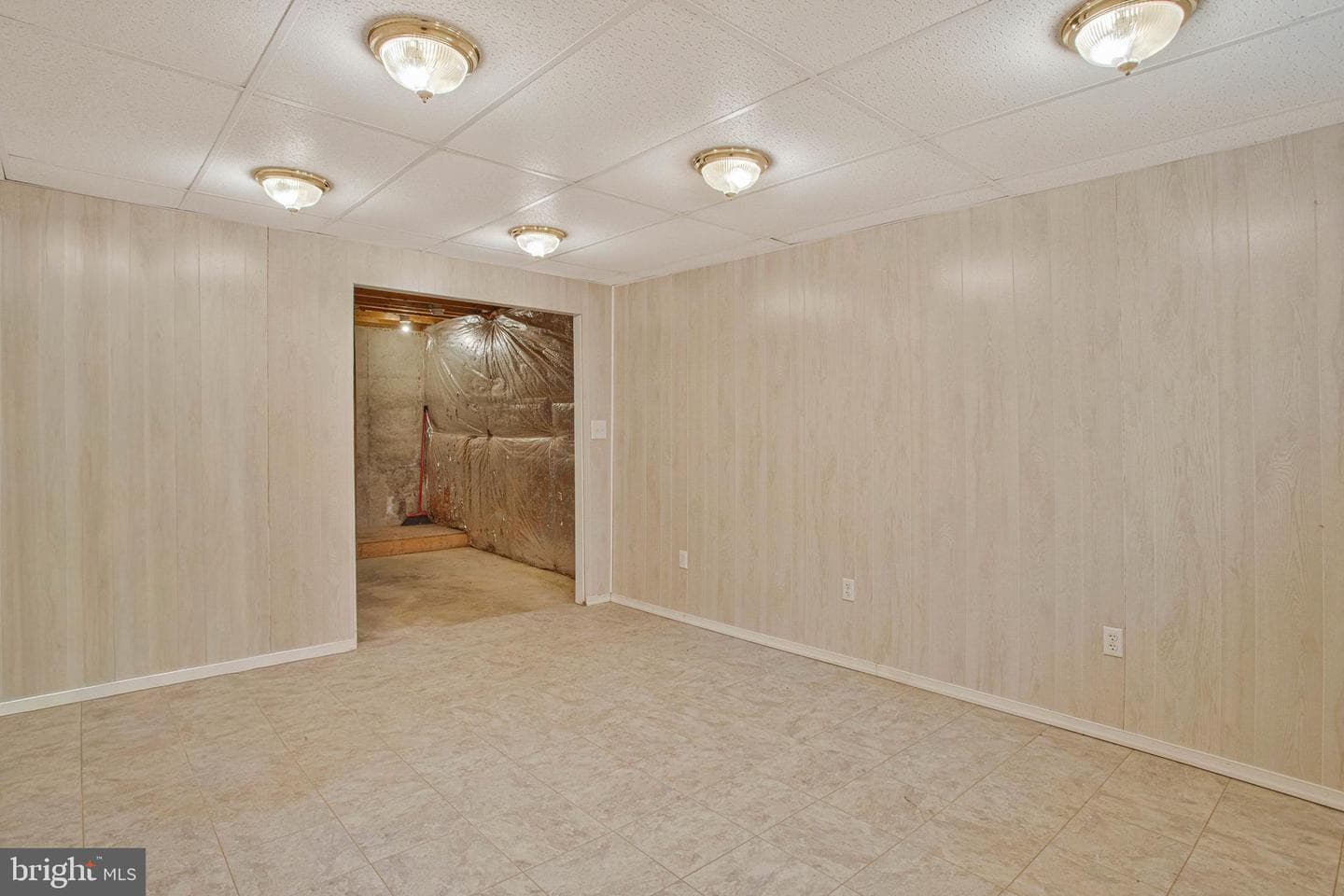630 Rosewood Court photo 32