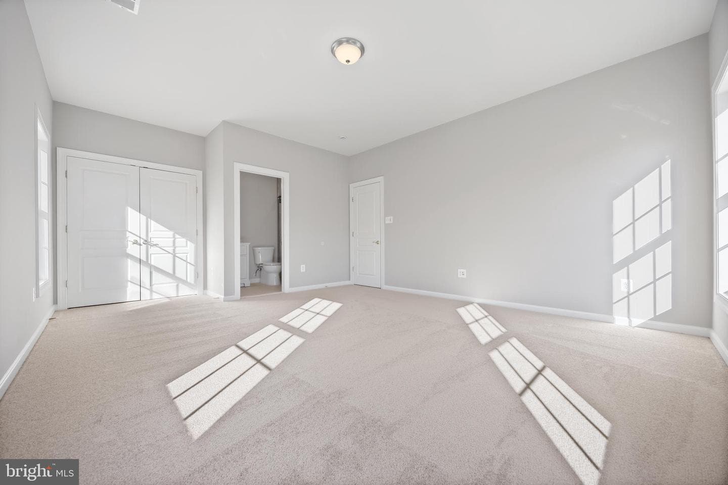 7702 Hennepin Court photo 11