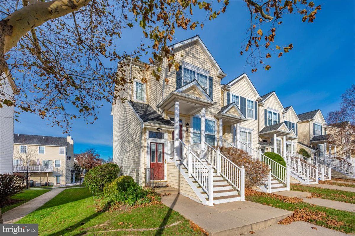 1683 Fallowfield Court