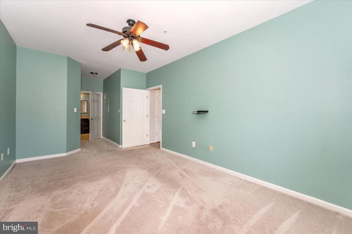 1683 Fallowfield Court photo 15