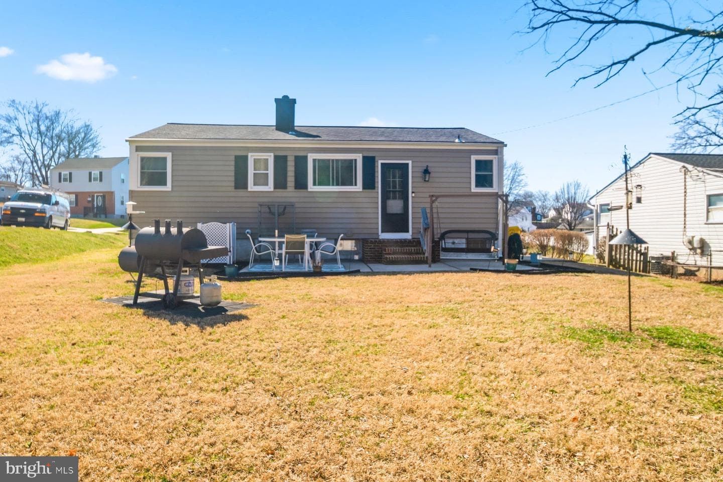 206 Cheddington Road photo 25