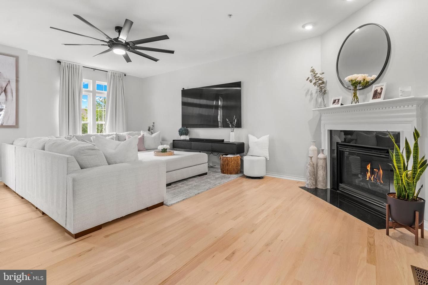 1750 Theale Way photo 22