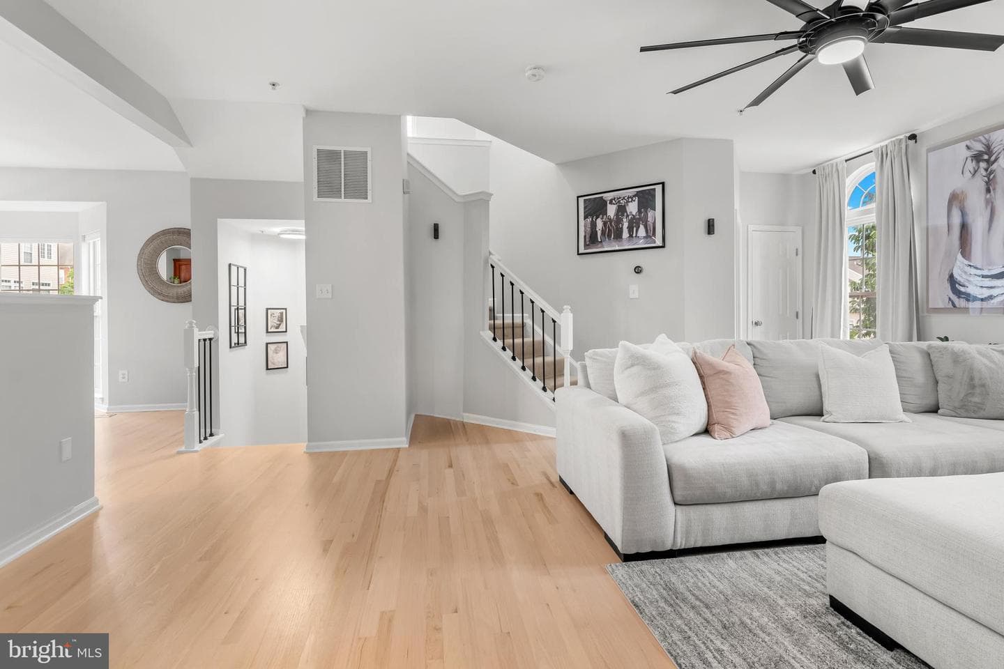 1750 Theale Way photo 26