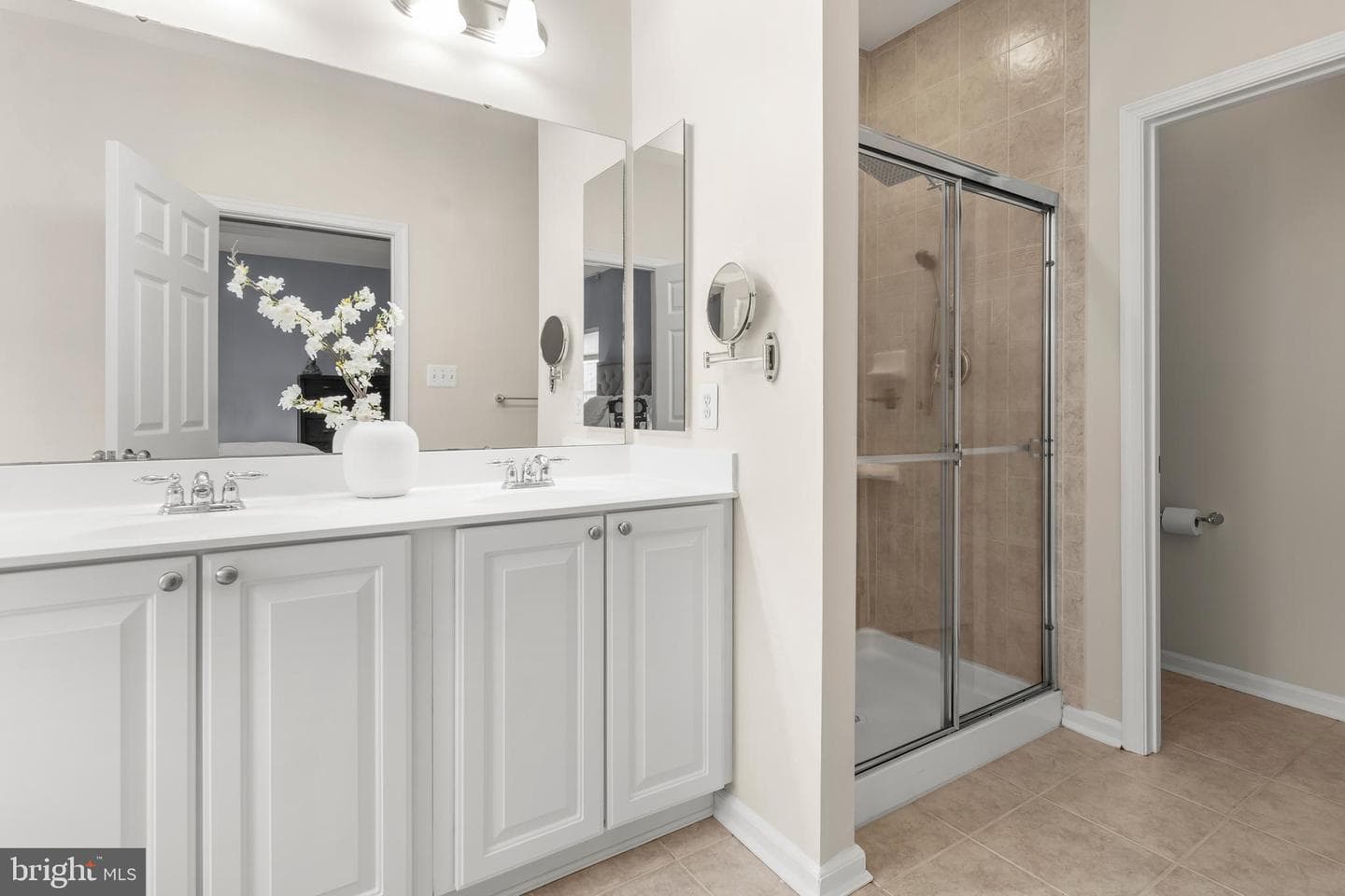1750 Theale Way photo 32
