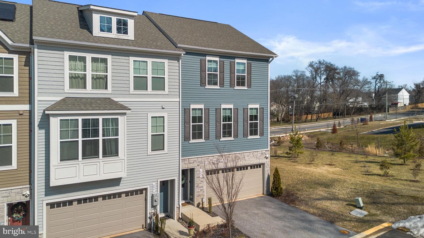 402 Valeview Lane photo 3