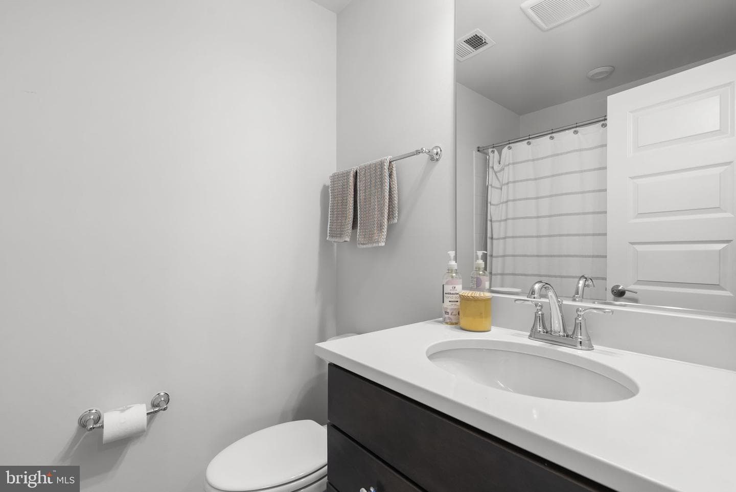 402 Valeview Lane photo 36