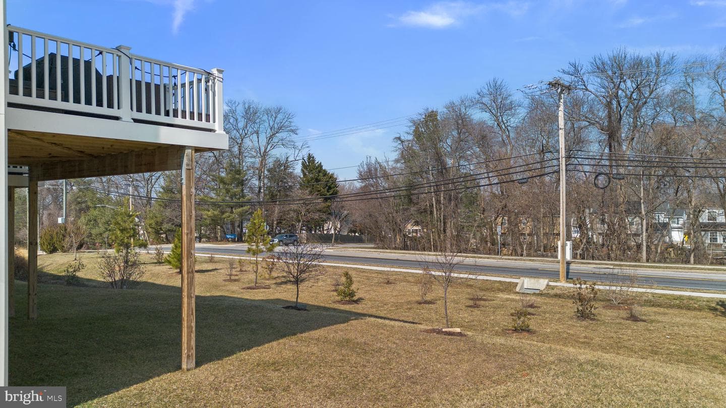 402 Valeview Lane photo 38