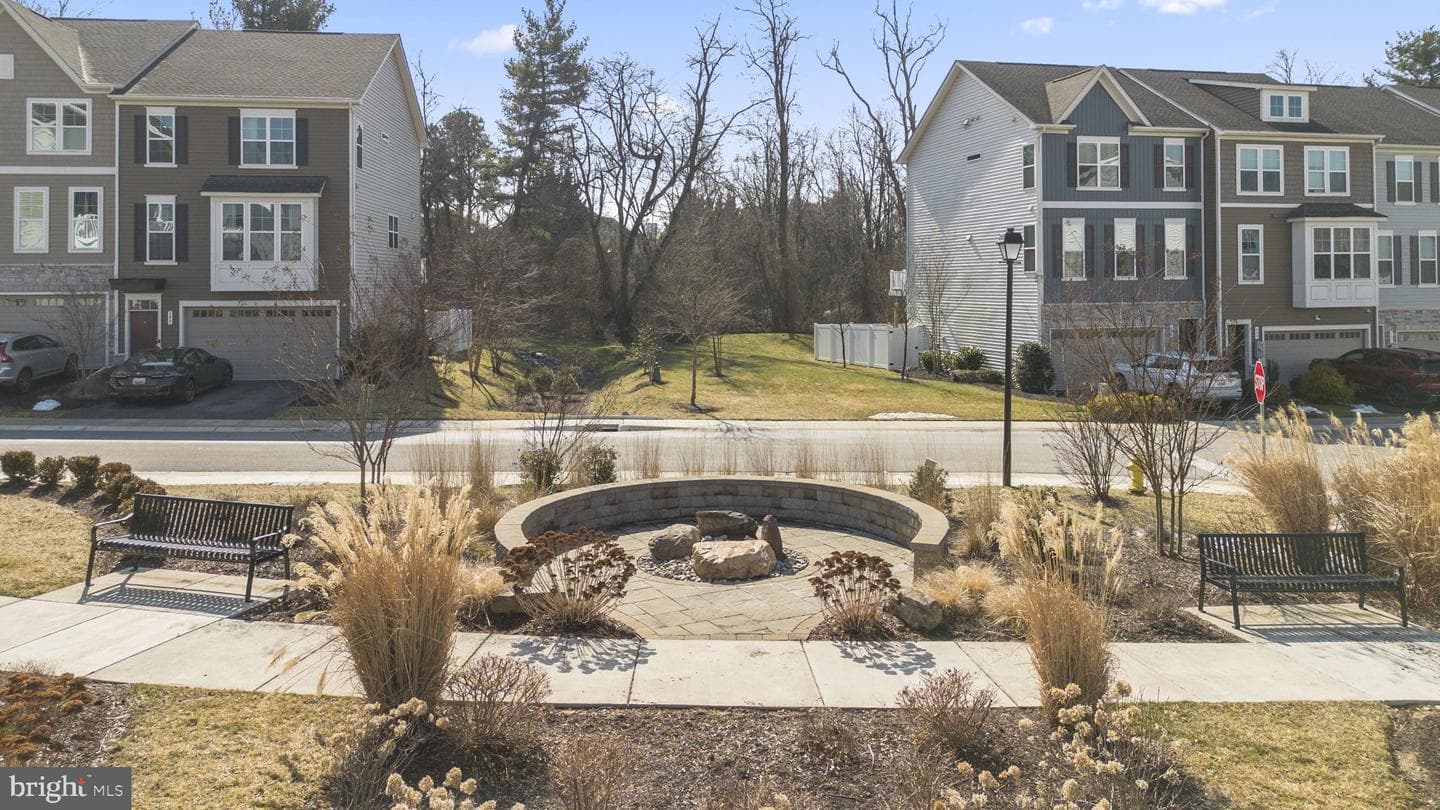 402 Valeview Lane photo 43