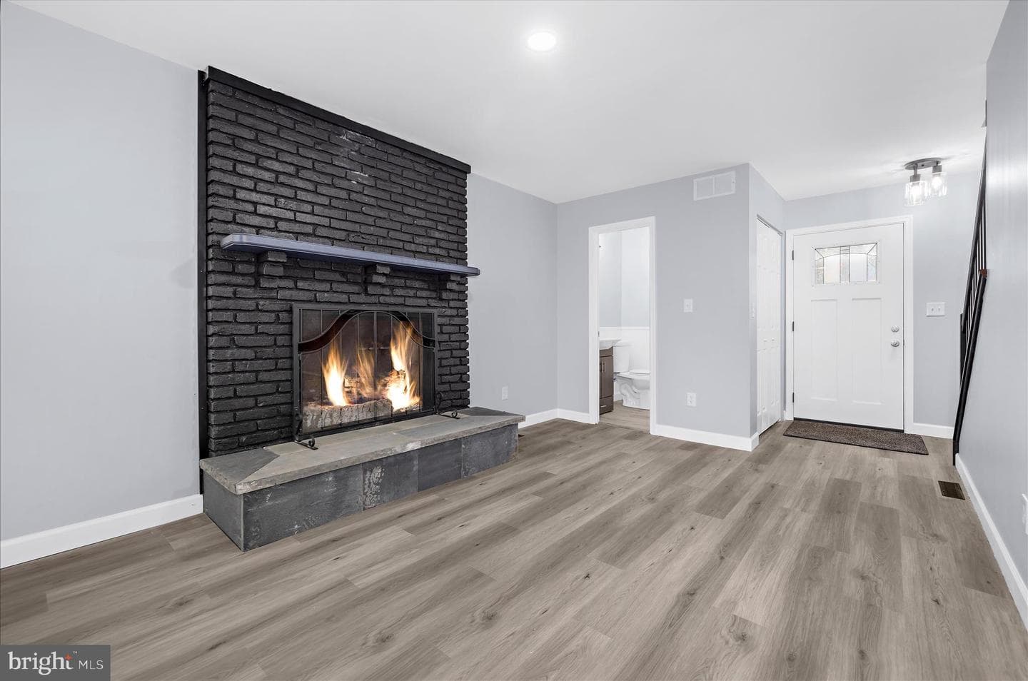 1250a Cedar Tree Lane photo 6