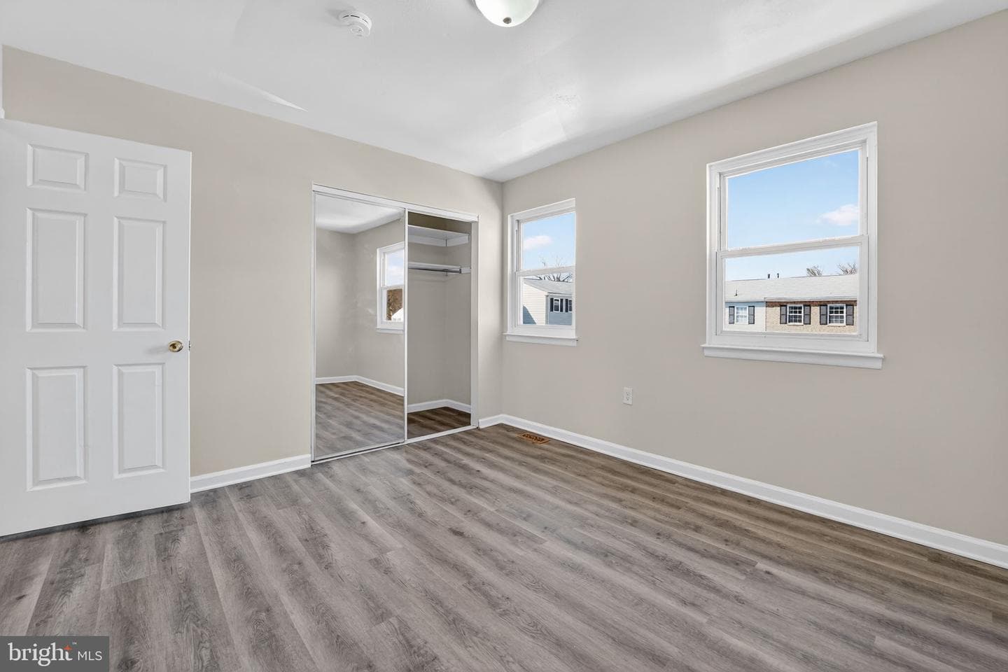 8215 Tomlinson Court photo 13