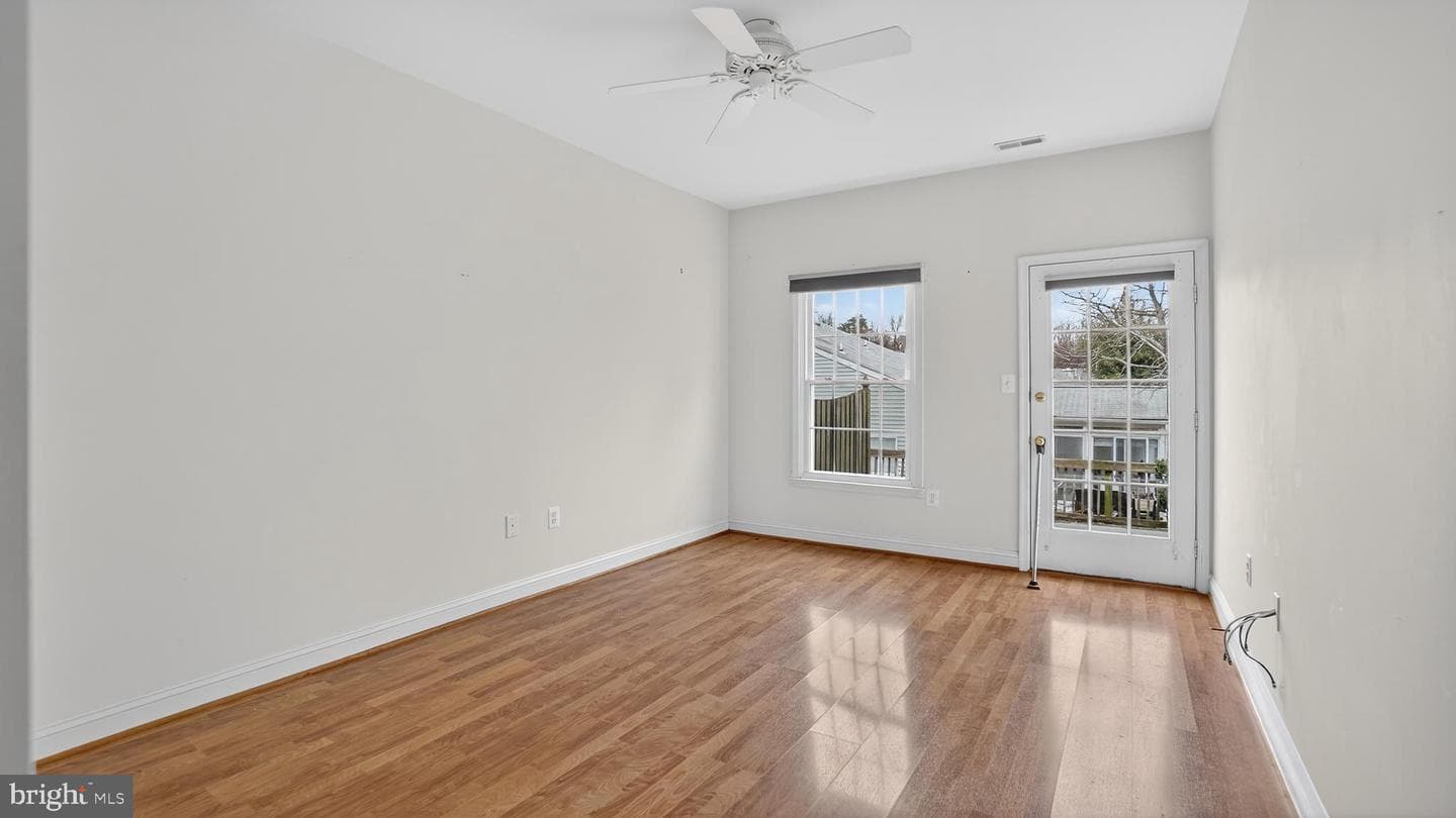 926 Perry Landing Court photo 23
