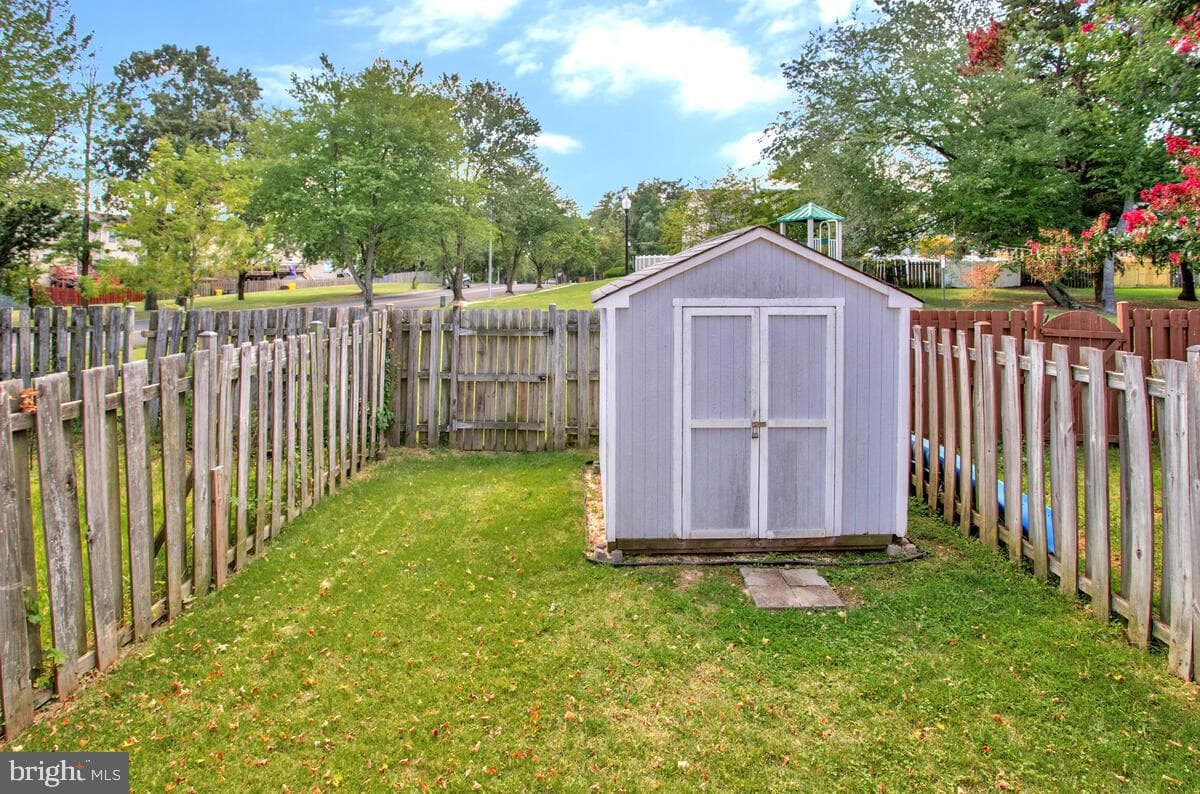 8194 Mountain Estate Court photo 42