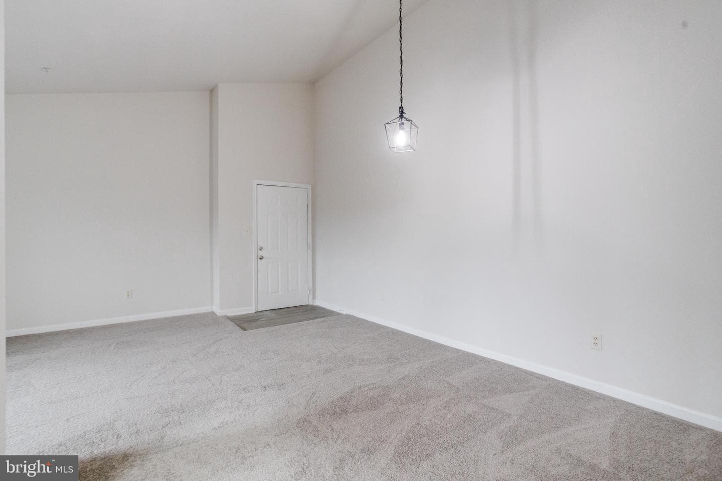306 Blue Water Court #301 photo 12