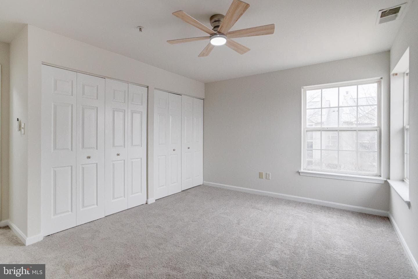 306 Blue Water Court #301 photo 31
