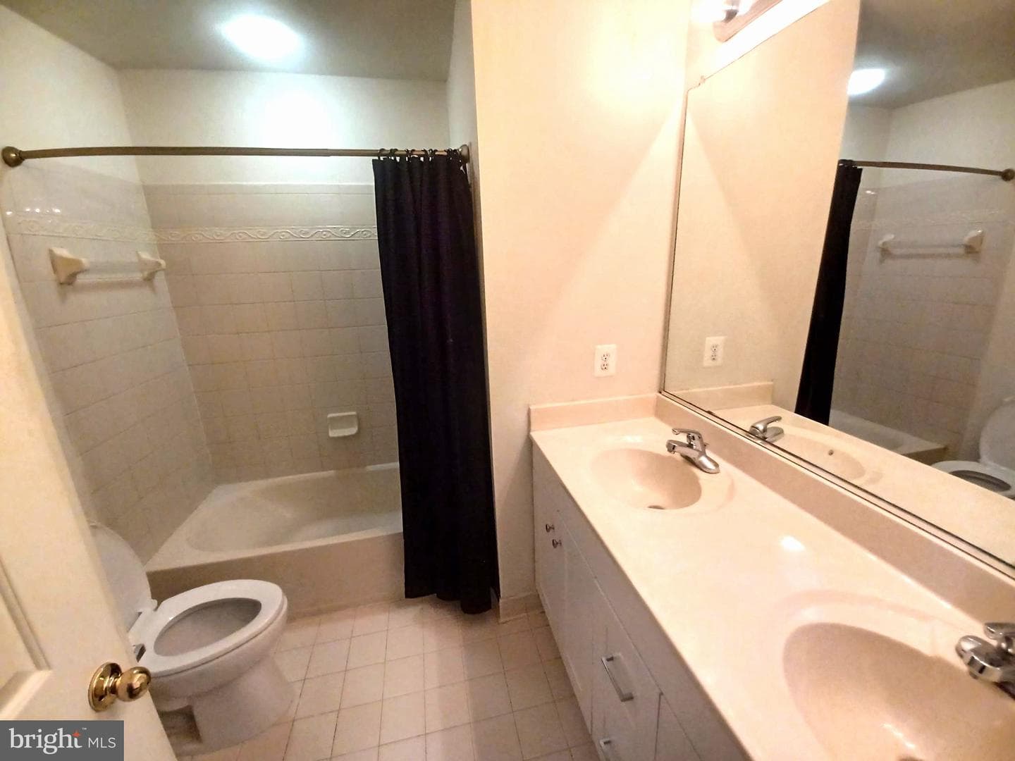 1549 Falling Brook Court photo 18