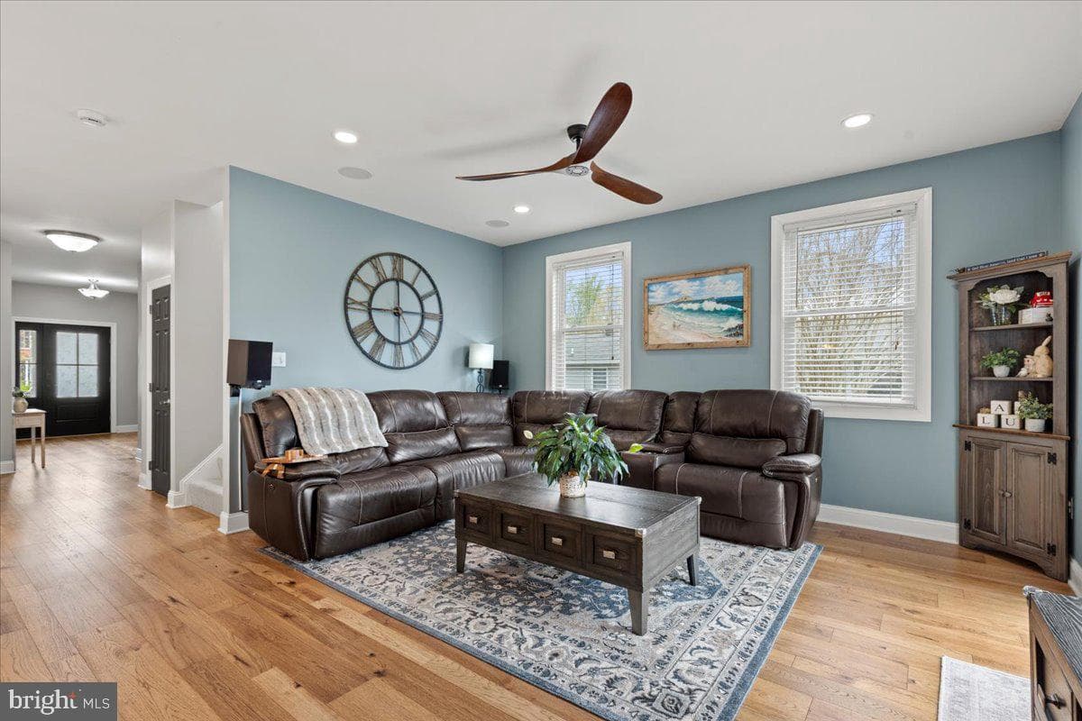 1066 Walnut Avenue photo 18