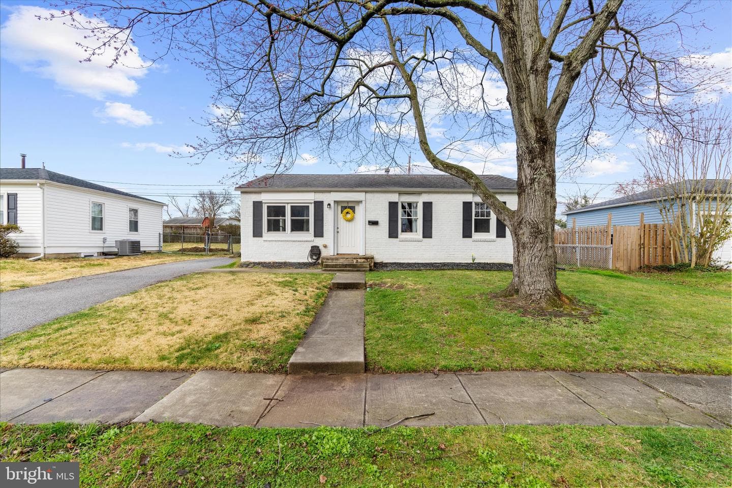 1322 Meadowvale Road