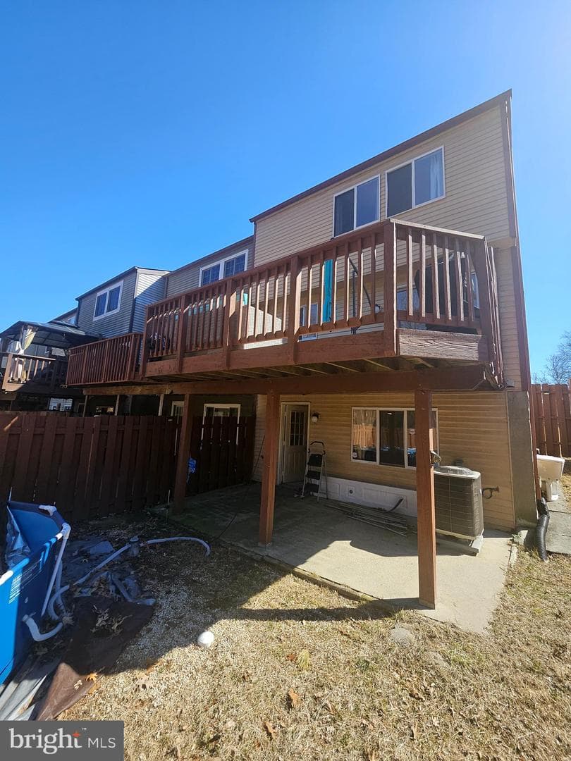 7546 Whaler Court photo 2