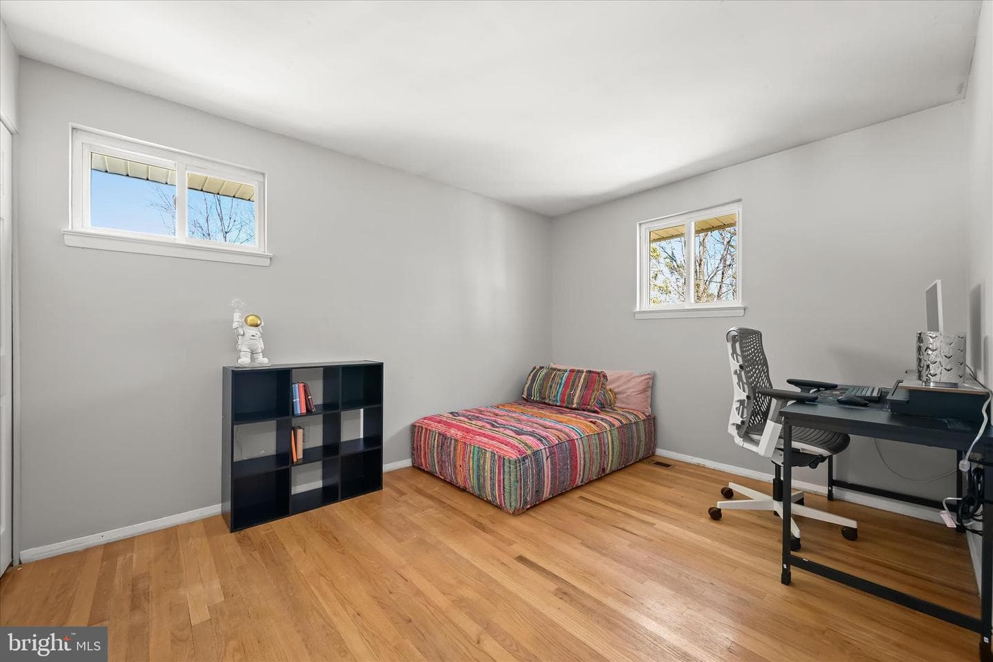 7980 Phirne Road E photo 12