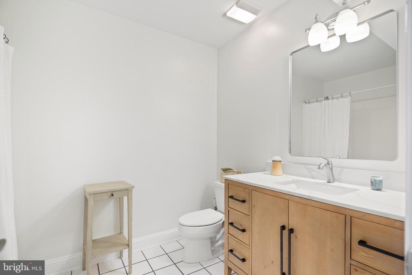 6065 Melbourne Avenue photo 37