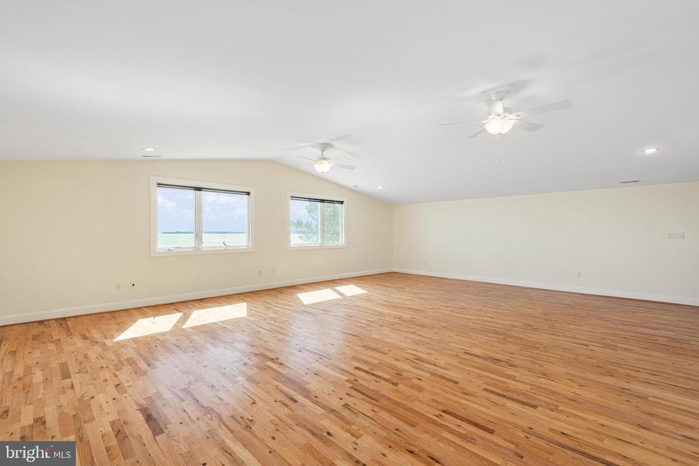 6065 Melbourne Avenue photo 39