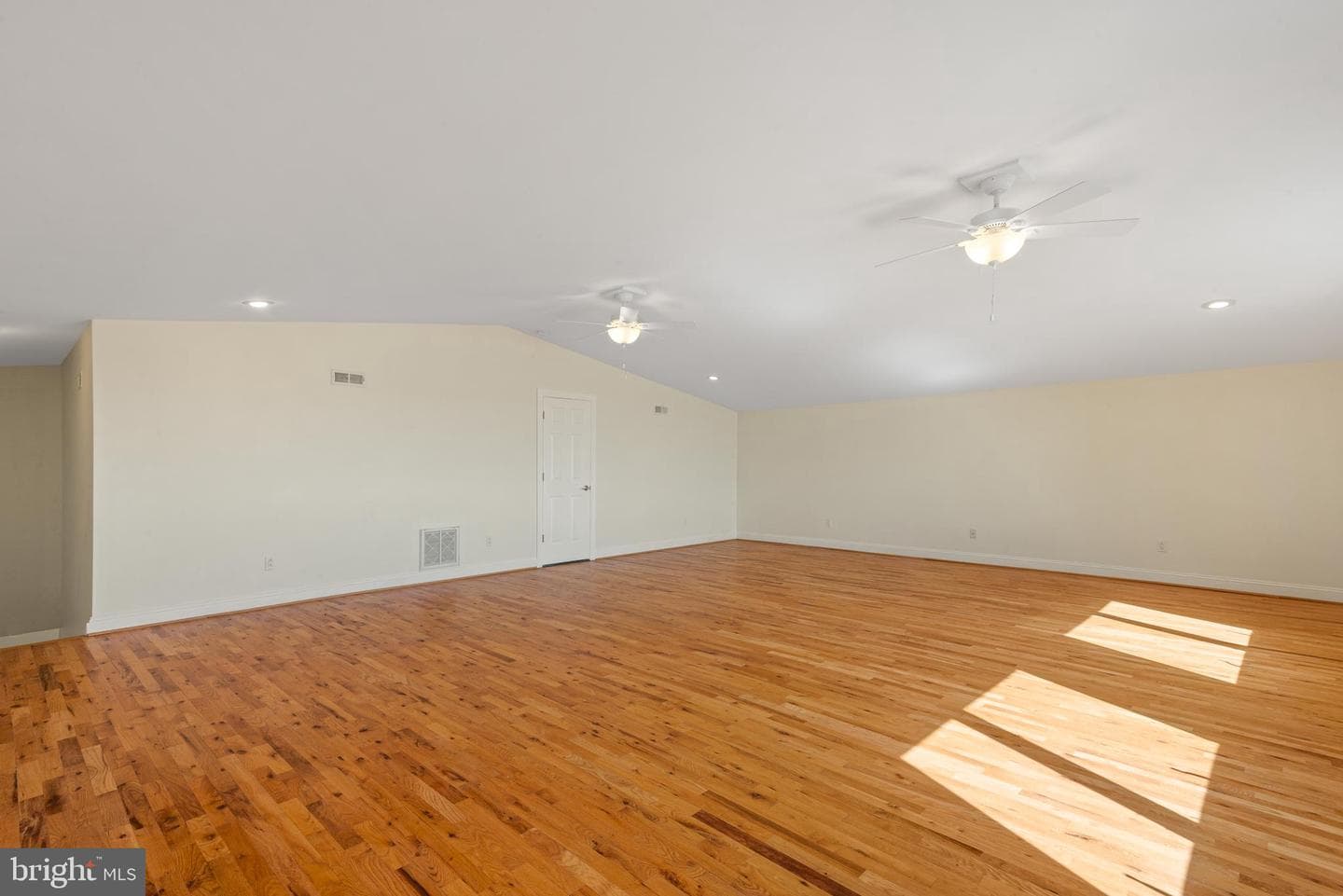 6065 Melbourne Avenue photo 41